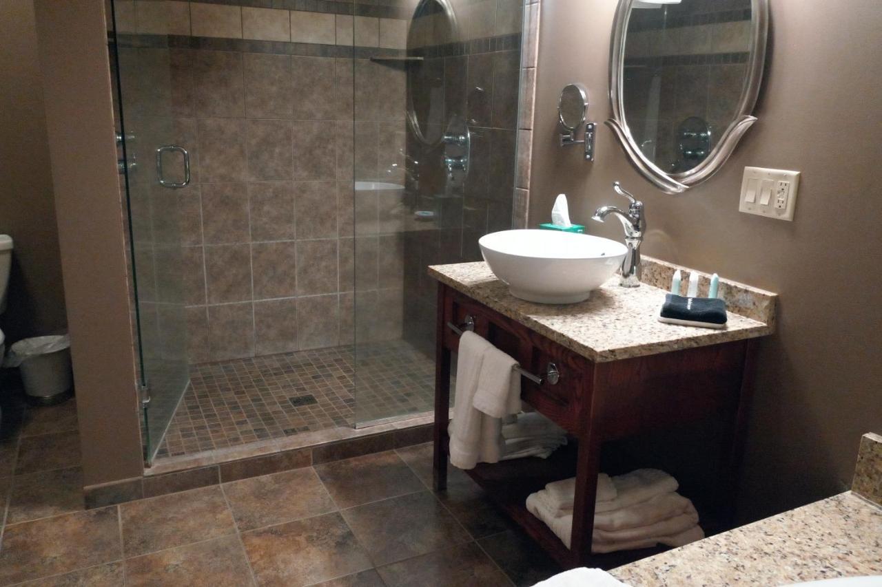 Timberlake Lodge Grand Rapids Esterno foto