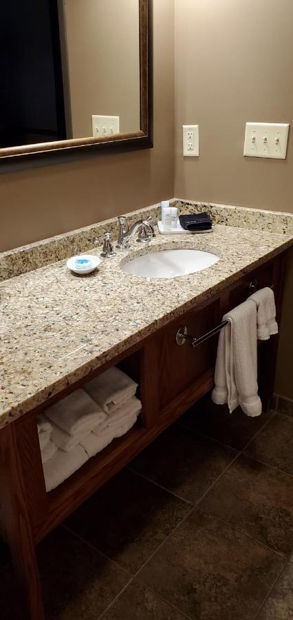 Timberlake Lodge Grand Rapids Esterno foto