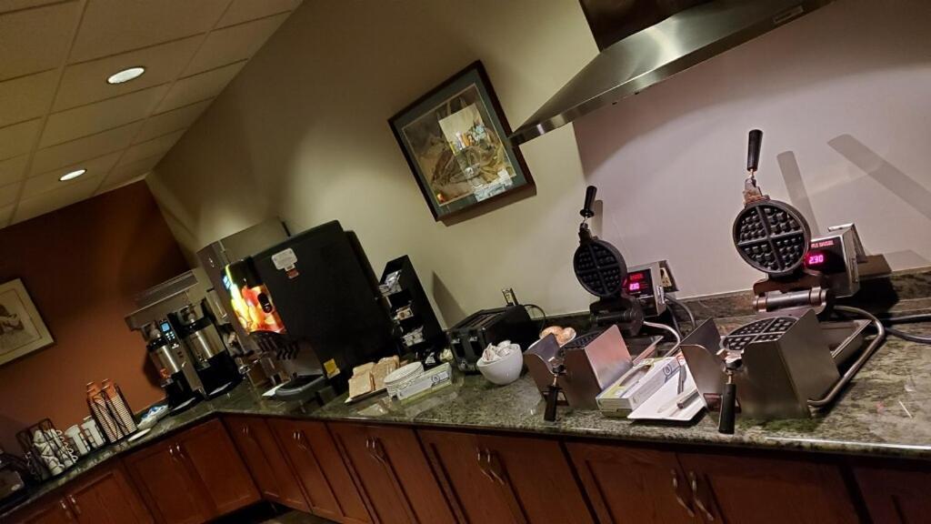 Timberlake Lodge Grand Rapids Esterno foto